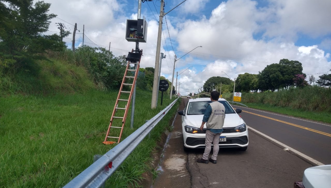 Em Lins, Ipem-SP verifica radar na rodovia SP-381